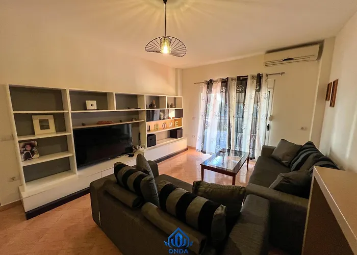 Onda Blu * Golem (Tirana)